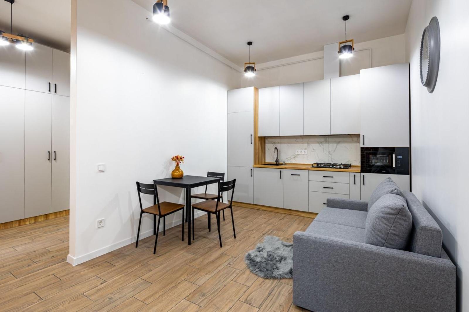 Romari Туган Барановського 30 Lviv Buitenkant foto
